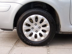 2007款 1.6L 手动 天窗版 5座