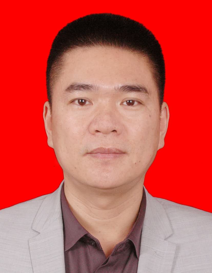 苏伟加.jpg