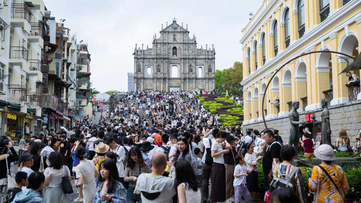 入境旅客创新高 “五一”假期感受澳门之美